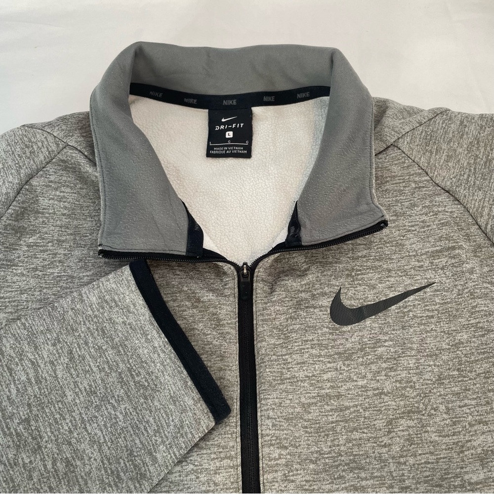 Nike DRI-FIT Men's Grey 1/4 Zip Sweatshirt Mock Neck Fleece Lined Athletic